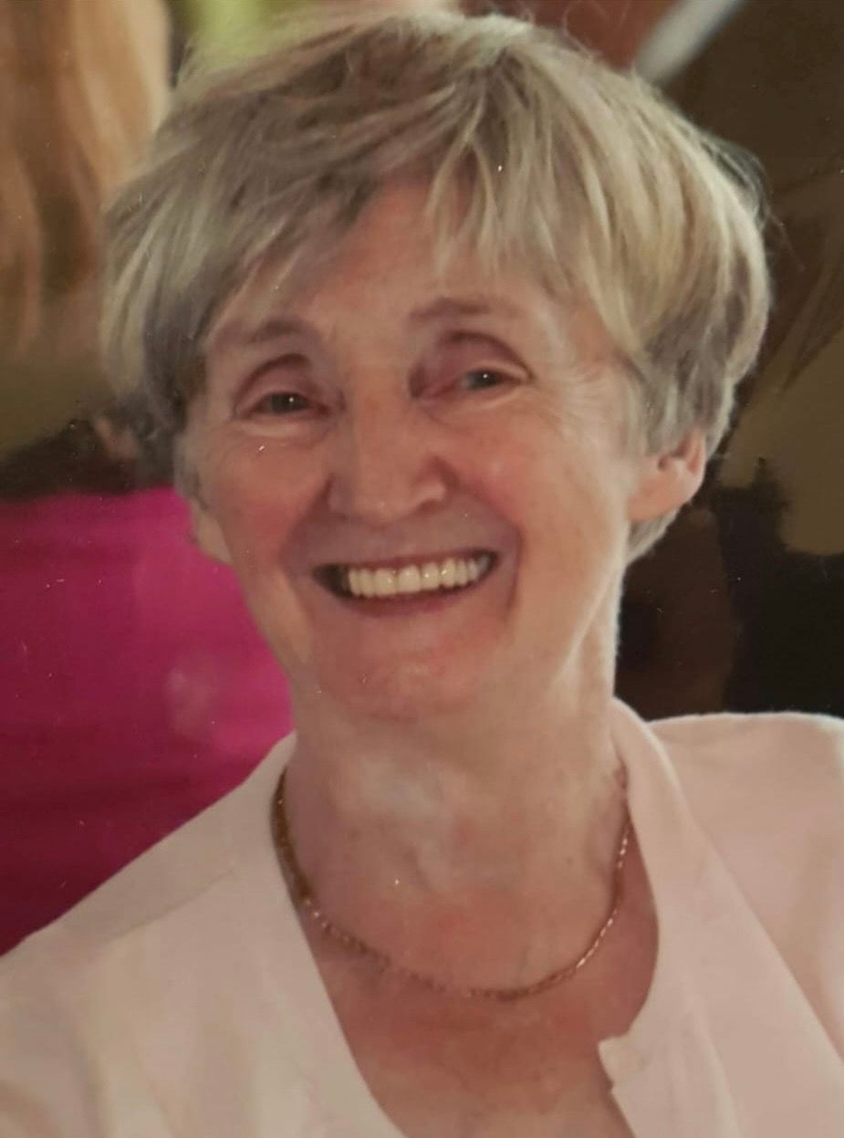 Eileen (née Barry) King