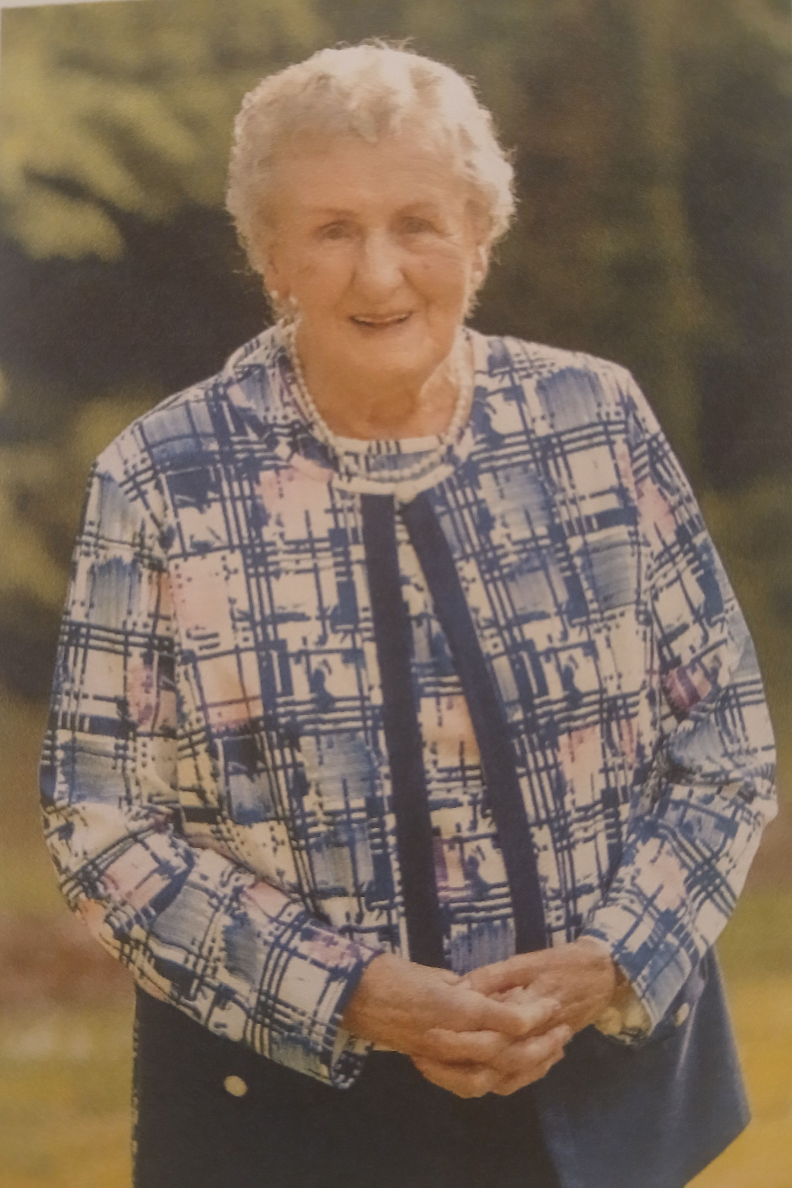 Mary (née Reilly) Gilna