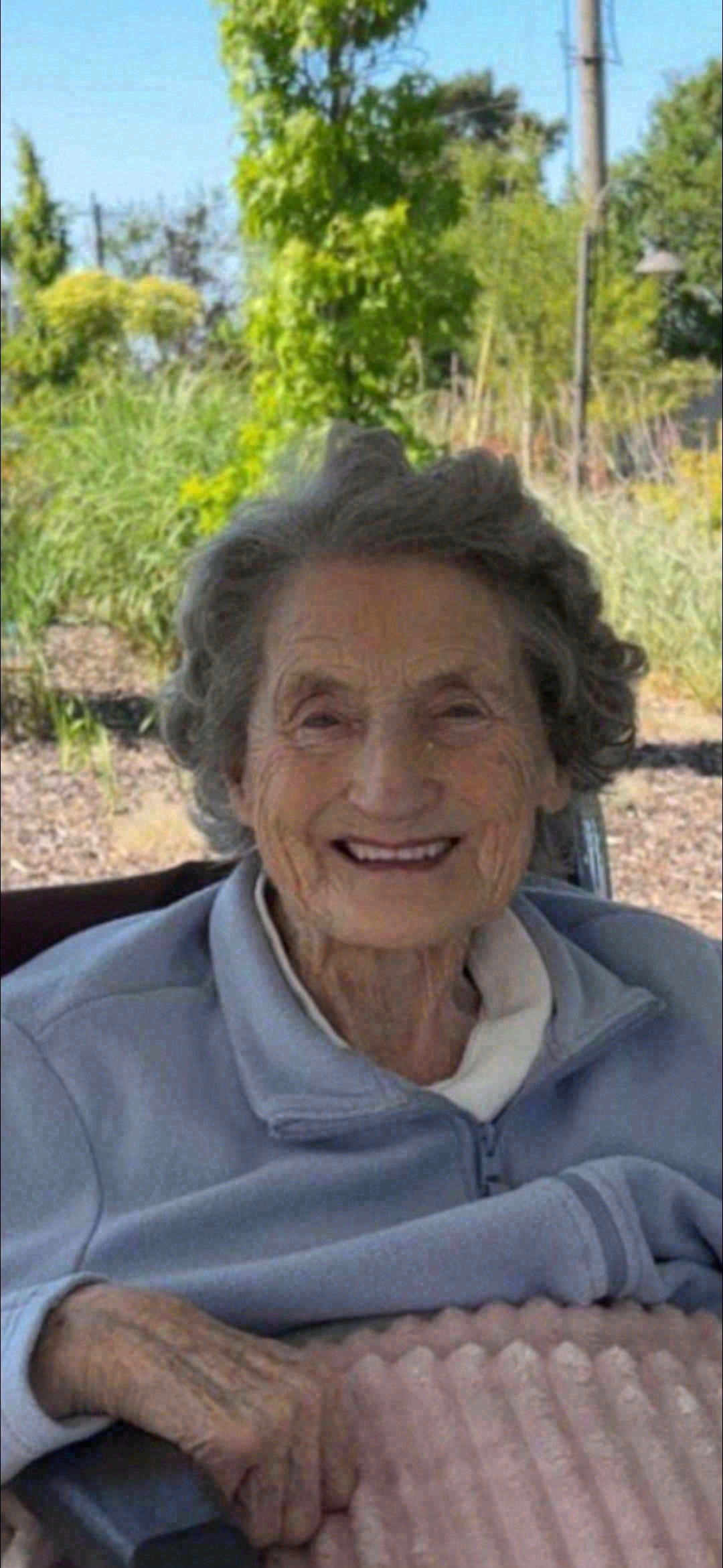 Theresa (Teasie) (née Duncan) Gogarty