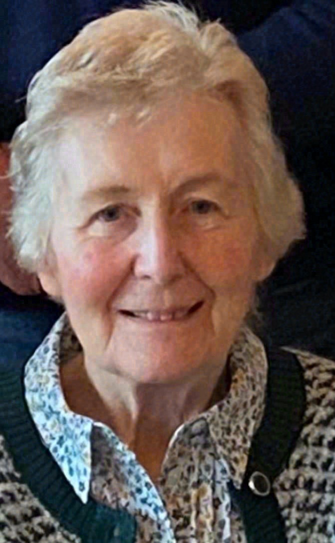 Anne (née Carmody) o Connor