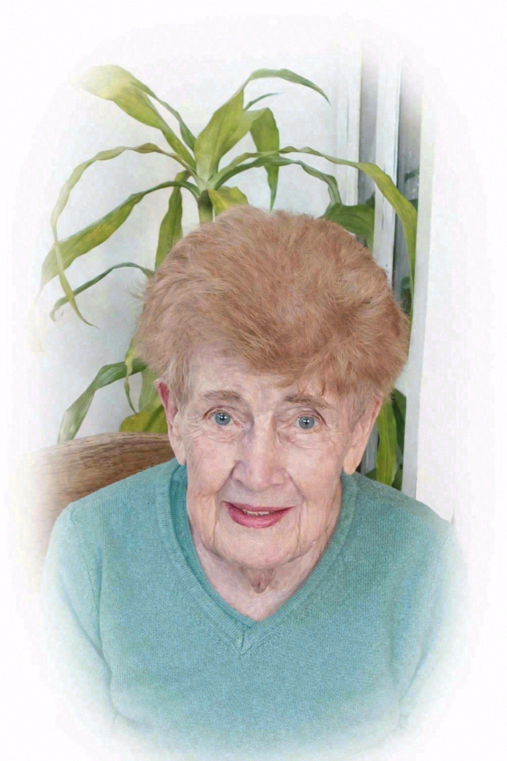 Doreen (née L'Estrange) Houlihan