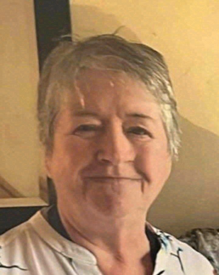 Angela (née Carroll) Eaton