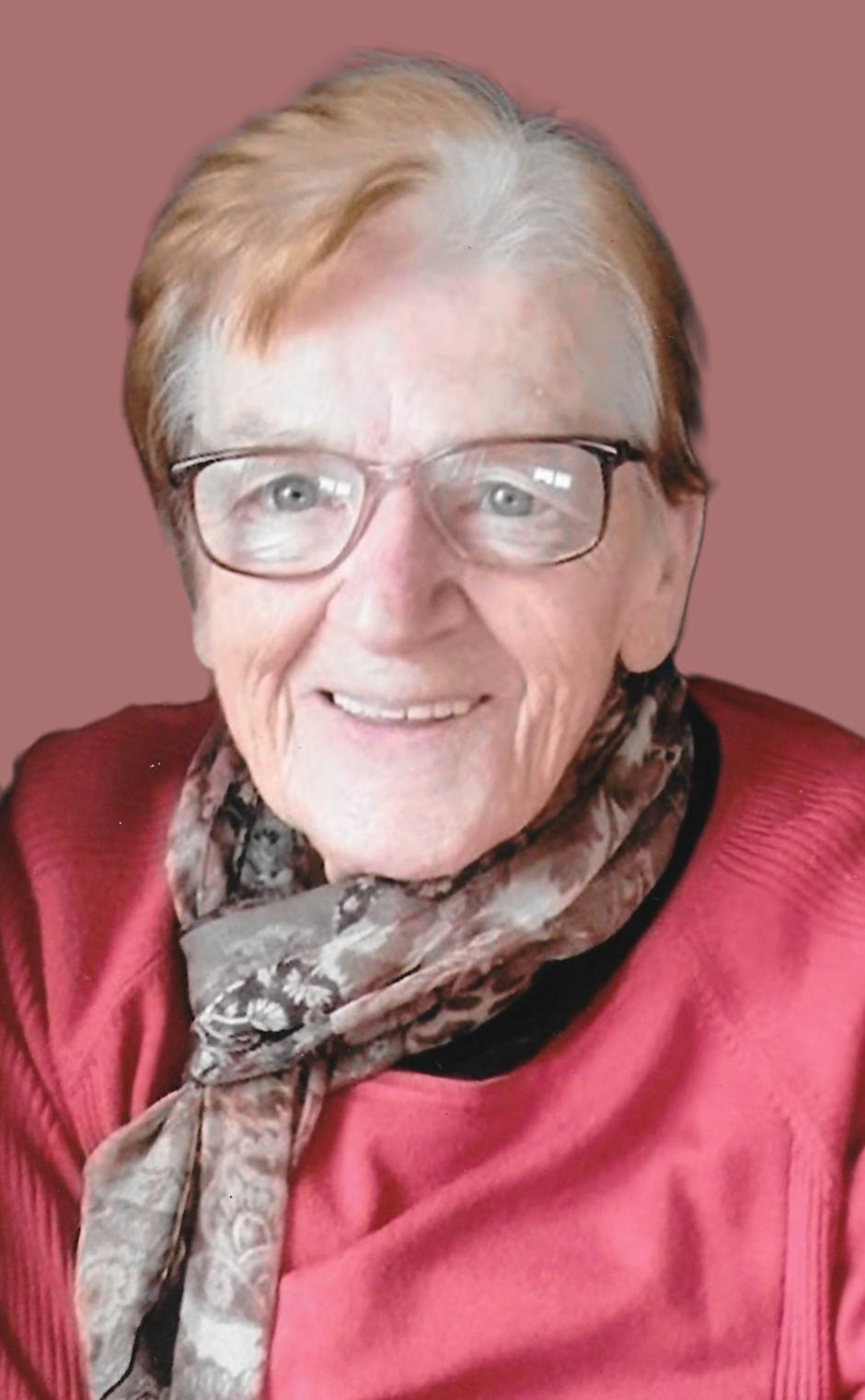 Christina (Tina) Kerr (née Donnelly) Death Notice Portrait