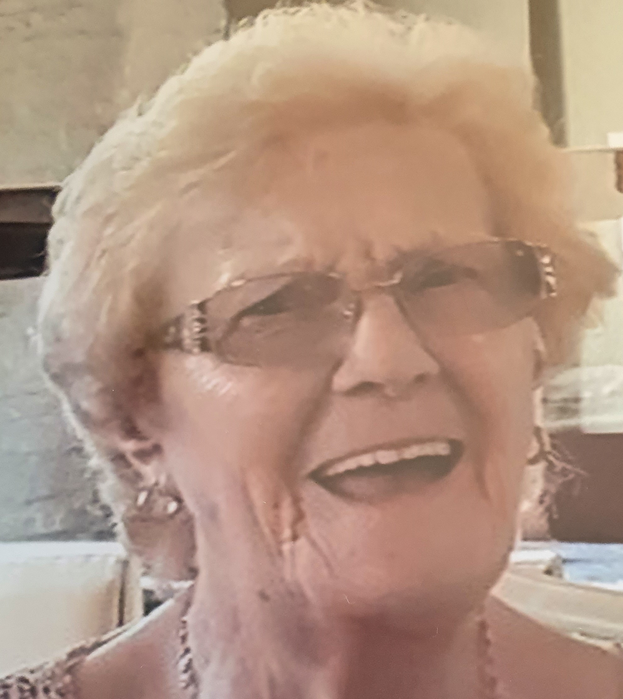 Death Notice Of Christine Chrissie Oflynn Née Harland Fairhill