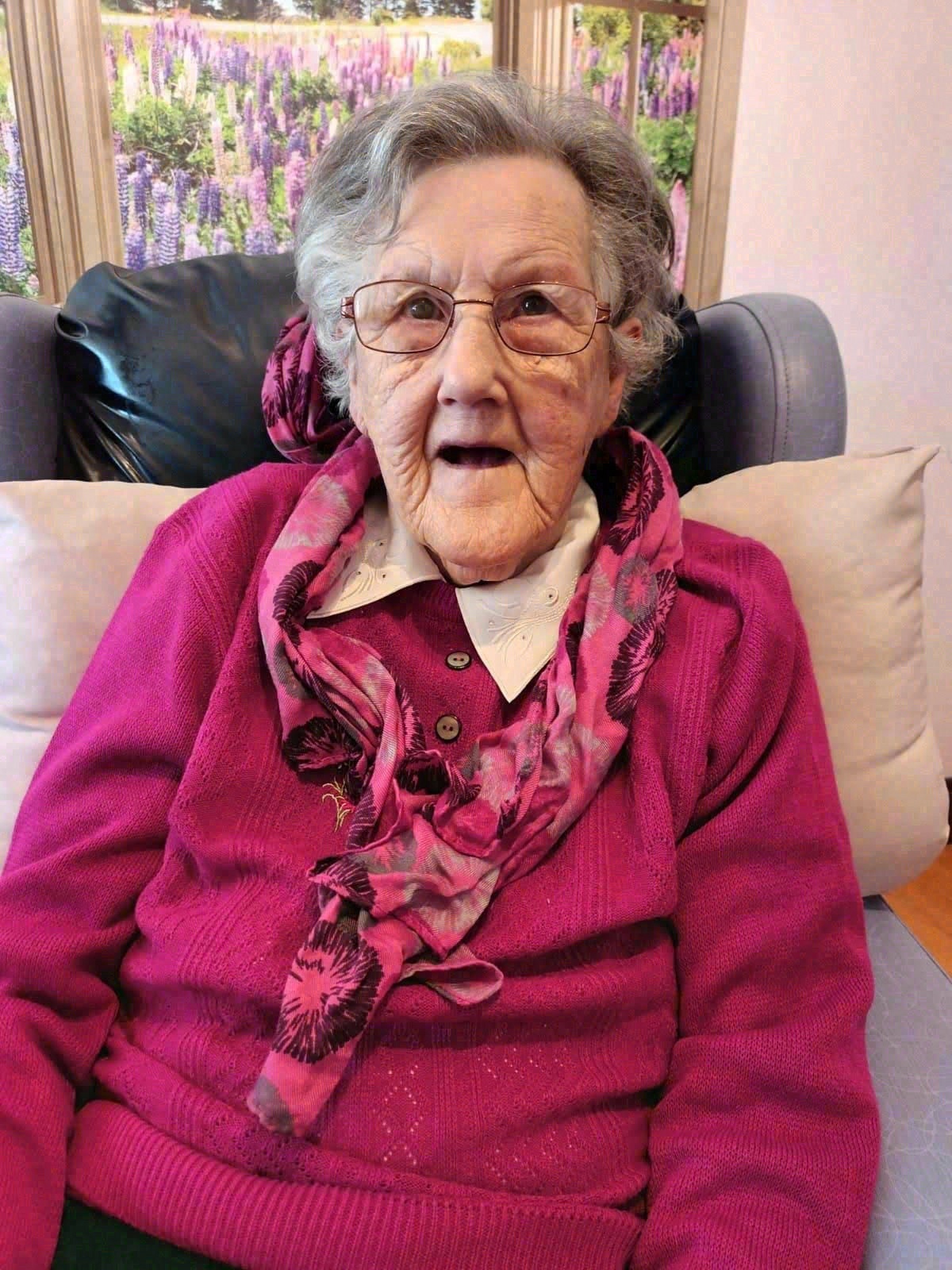 Margaret (Maggie) (née Gallagher) Curran