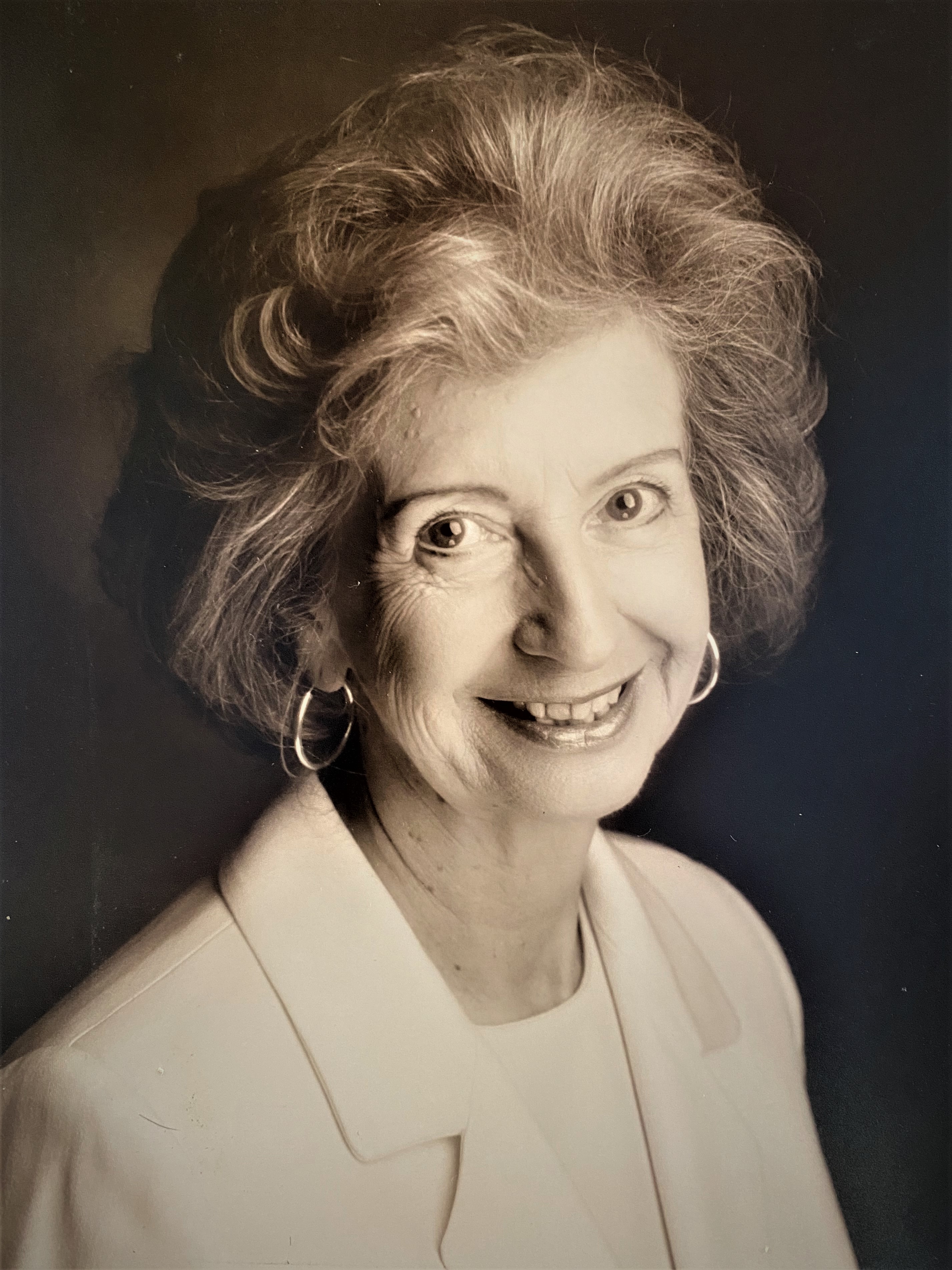 Death Notice of Anne WEEKES (née Redington) (Ballsbridge, Dublin) | rip.ie