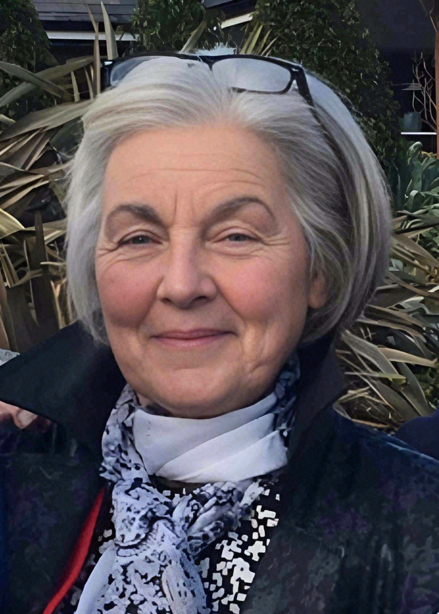 Linda (née McNally) Doyle