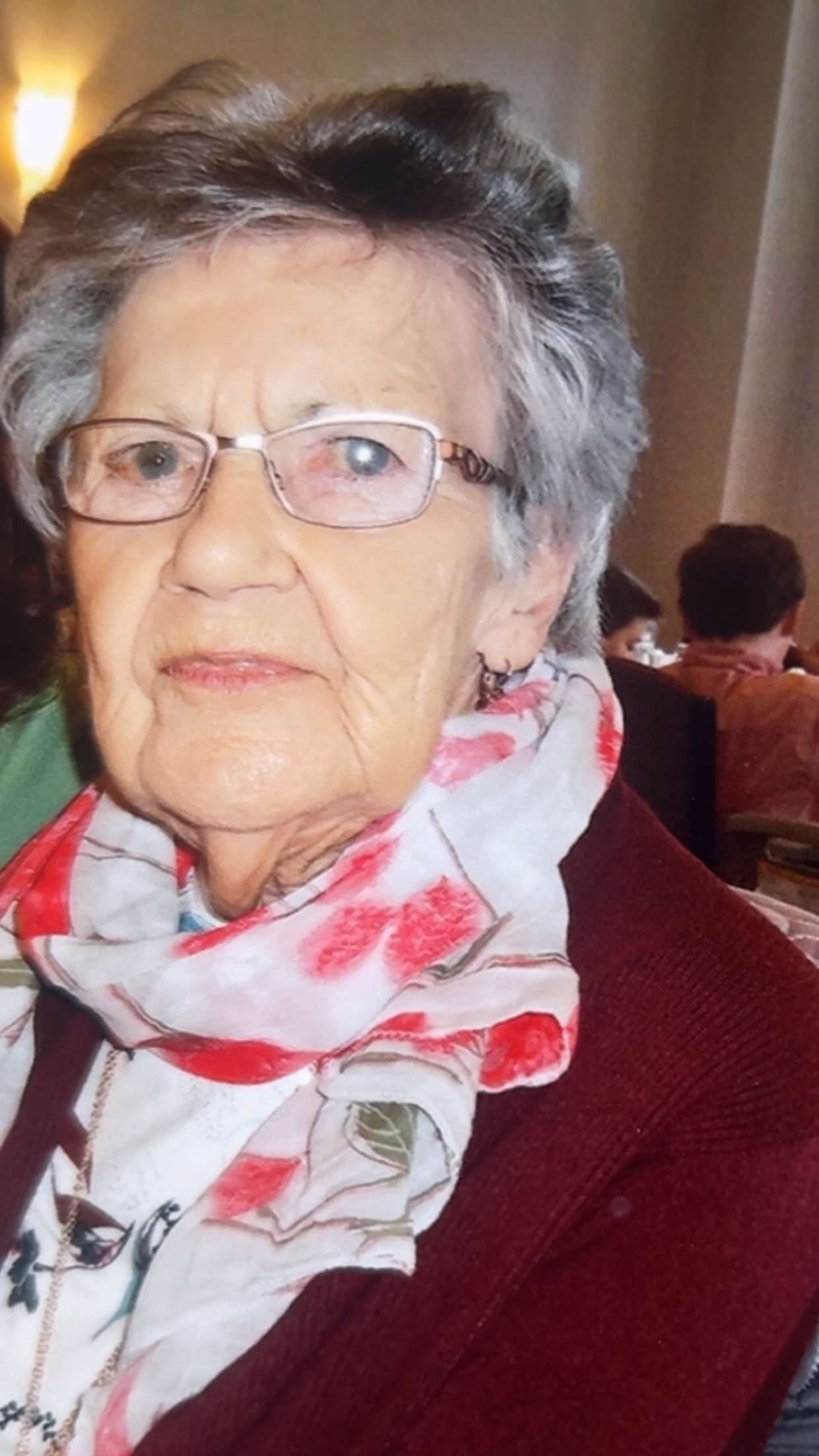 Betty (née Hennessy) DEERING