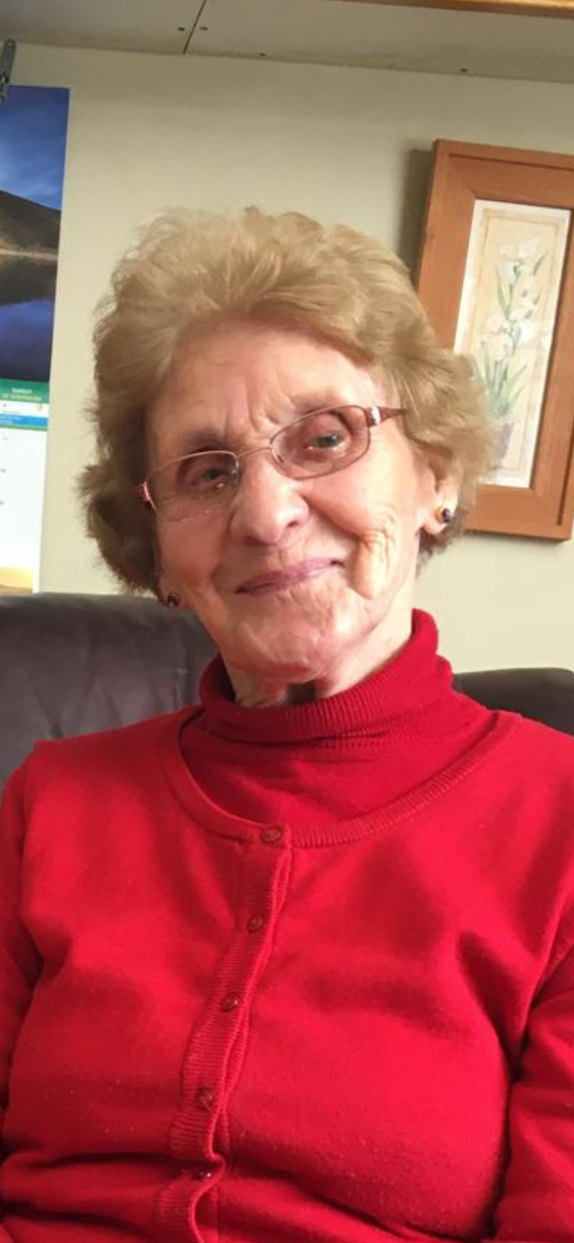 Maureen (née Higgins) Hogan