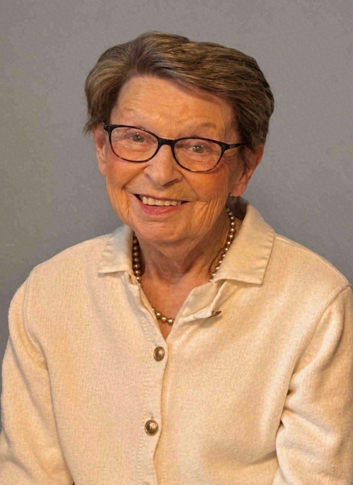 Bernadette (Detta) (née Connolly) McWeeney