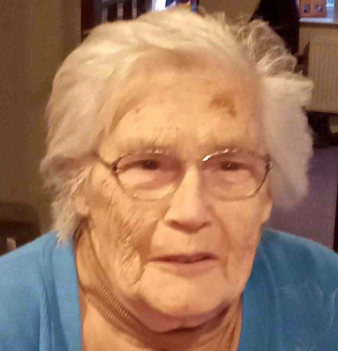 Ellen (Nellie) (née Horan) Cahill