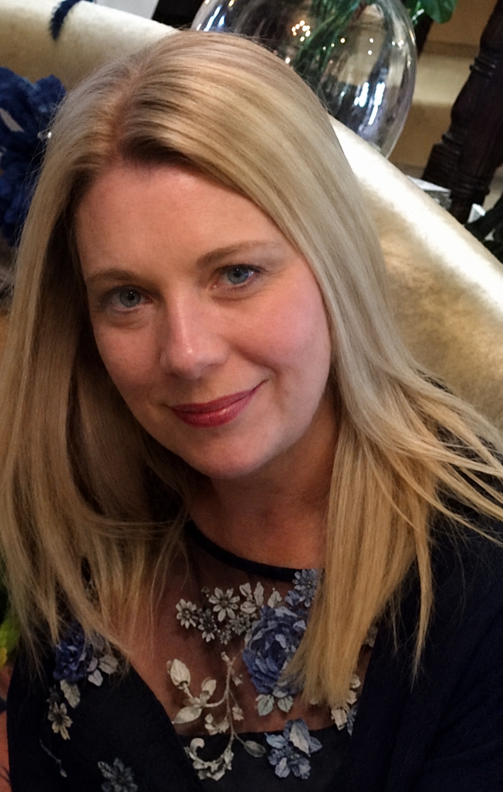 Karen (née Crowley) O'Sullivan
