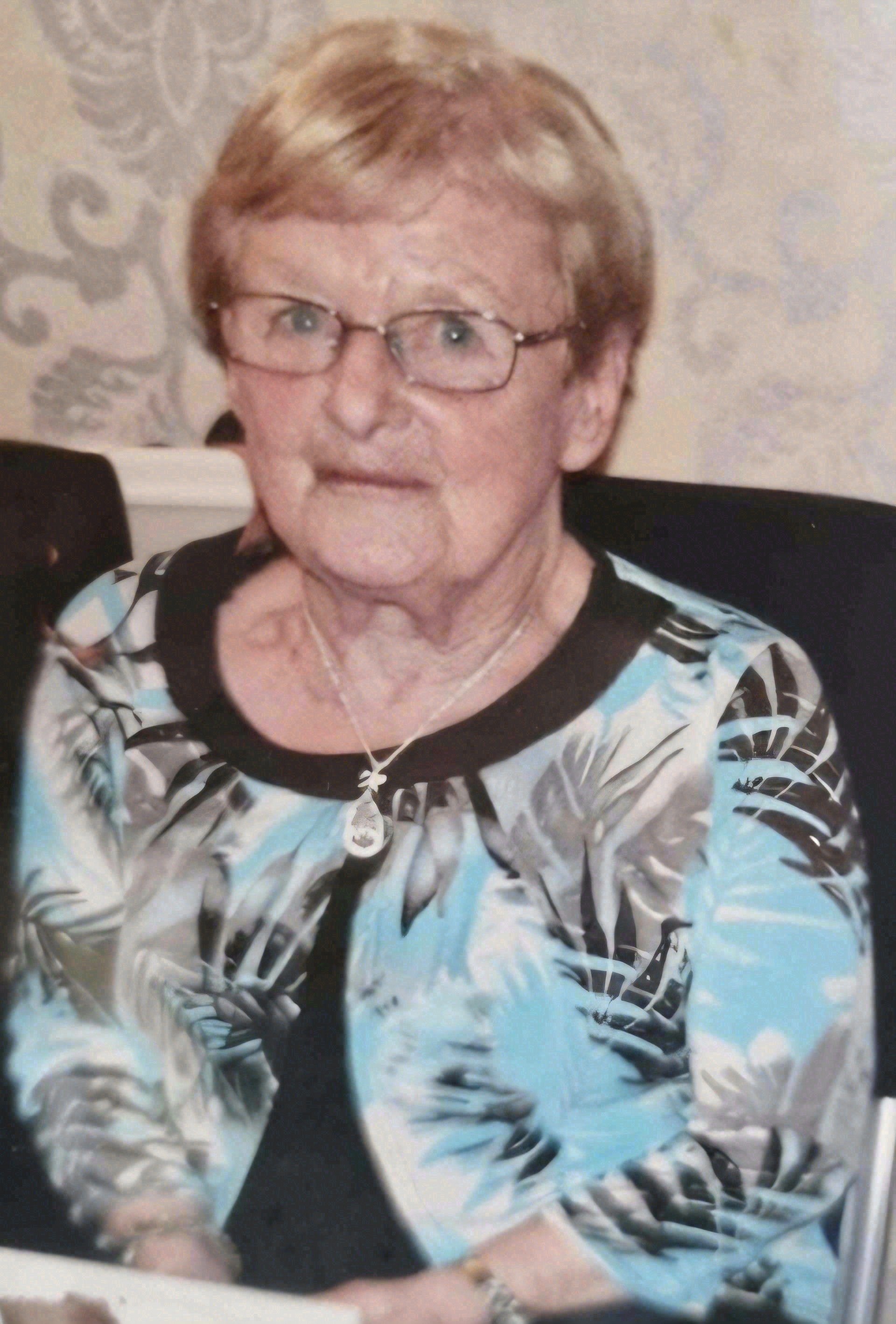 Death Notice of Kathleen Sreenan (née Buttimer) (Glasheen, Cork) | rip.ie