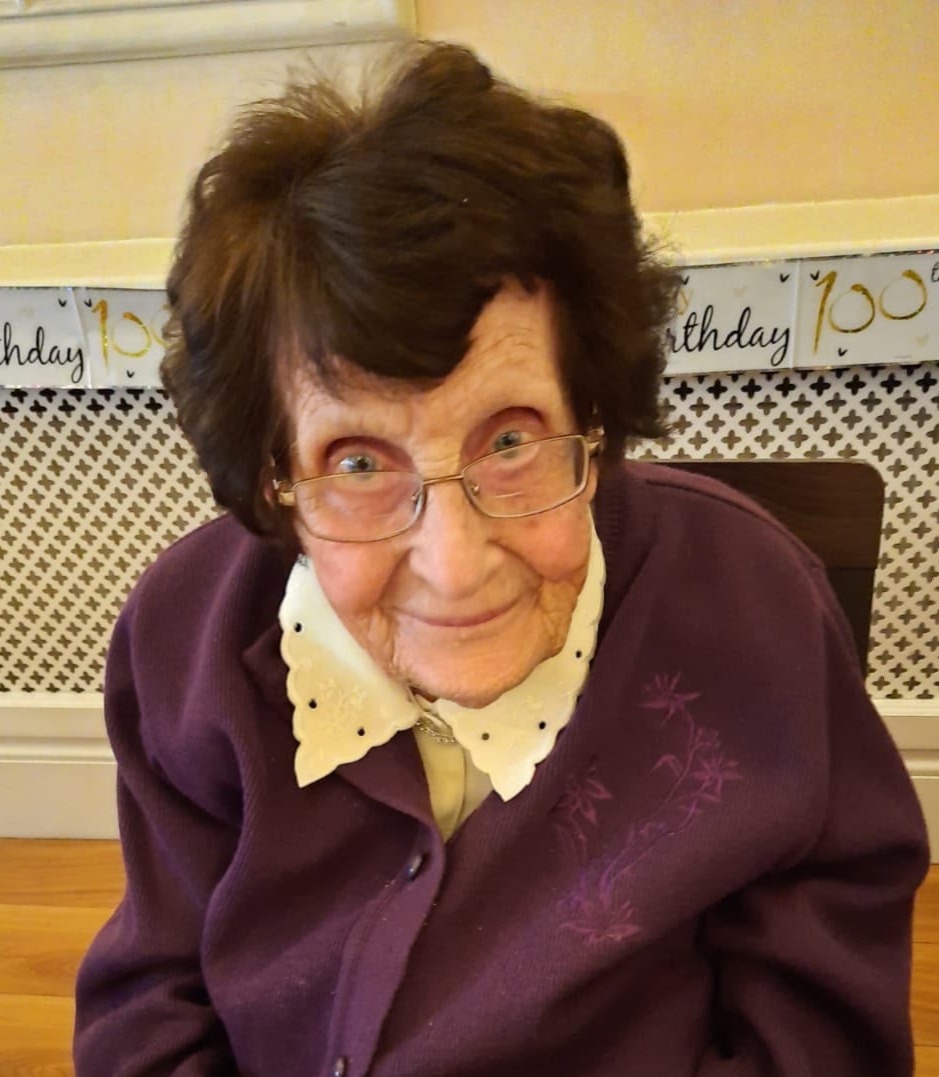 Margaret (née O'Shea) Molloy
