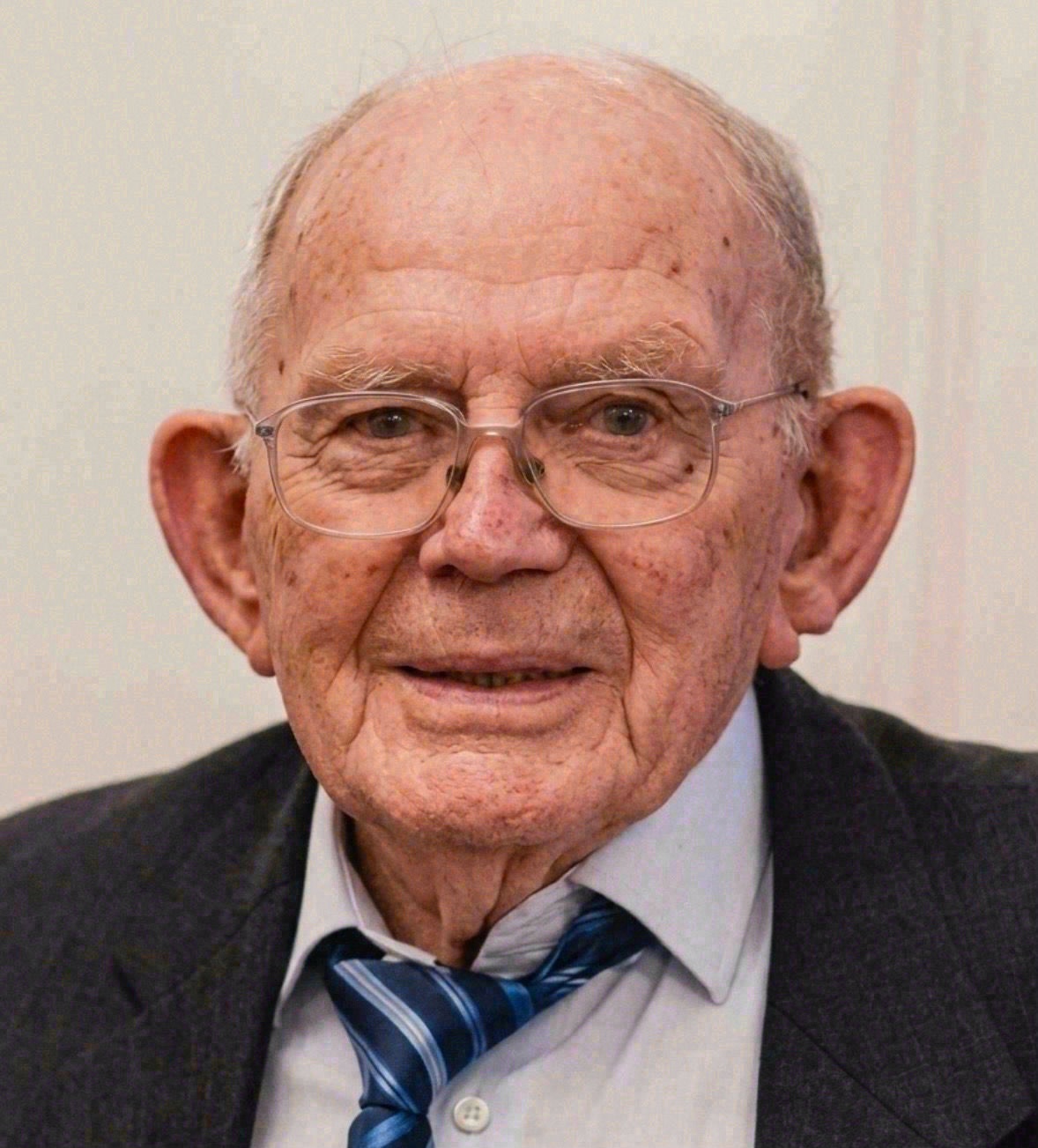 Michael (Mick) DOOLEY