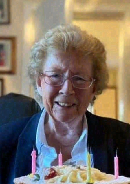 Photo of Ellen (Nellie) Geary (née McAteer)