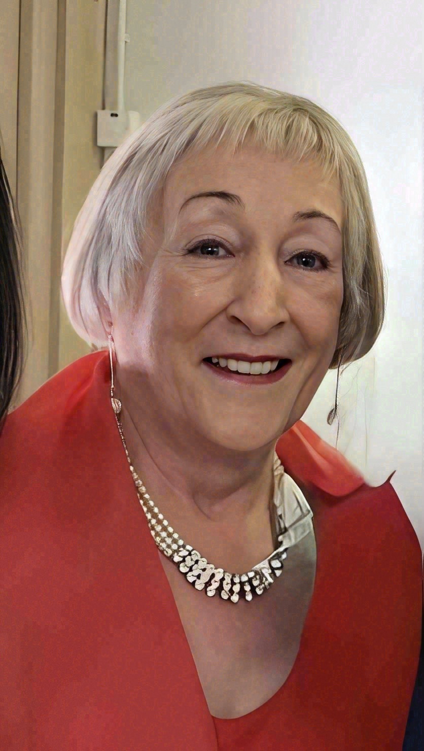 Noelle (née O'Reilly) HYNES