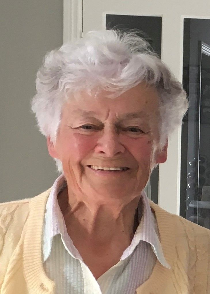 Pat Reegan Death Notice of Pauline O'Regan (née Kelly) (Dundrum, Dublin) | rip.ie