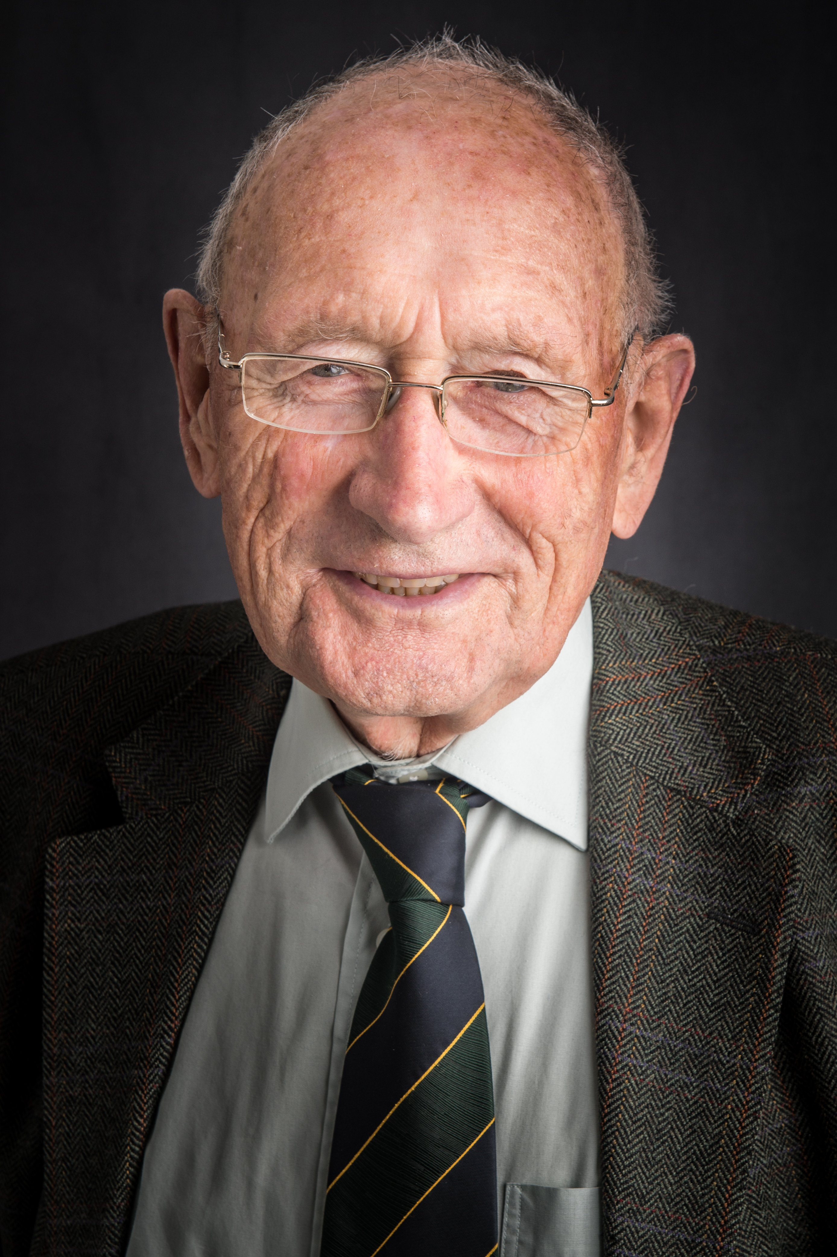 Death Notice of Frank Lyon (Clontarf, Dublin) | rip.ie