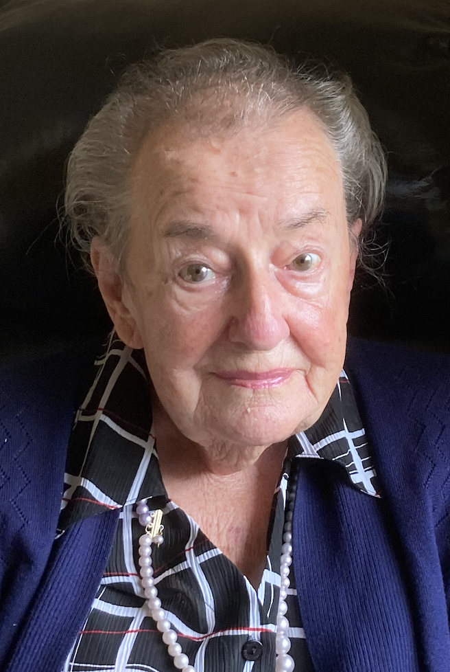 Eileen (née Doherty) Molloy