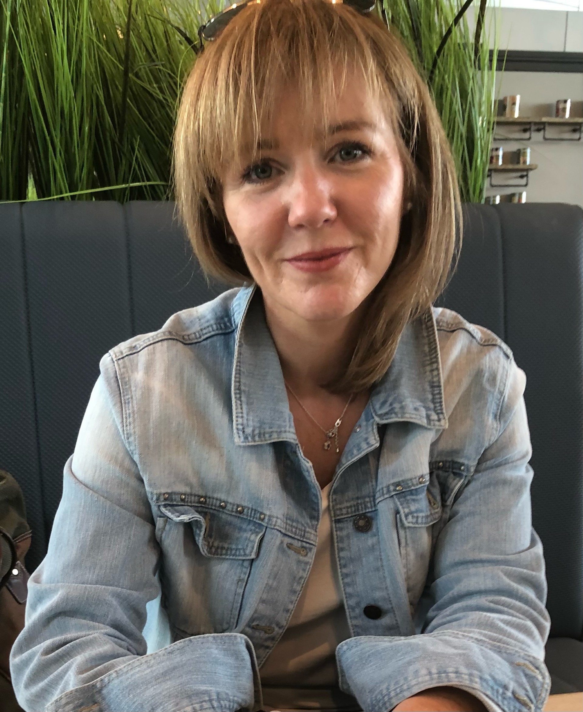 Death Notice of TINA FORDE (née LUTGENS) (Carrigaline, Cork) | rip.ie