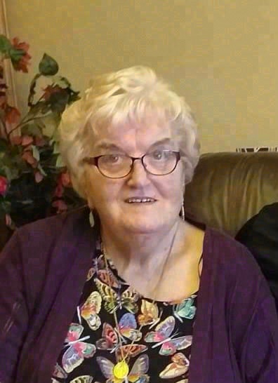 Anne (née Mc Devitt) Mc Glinchey