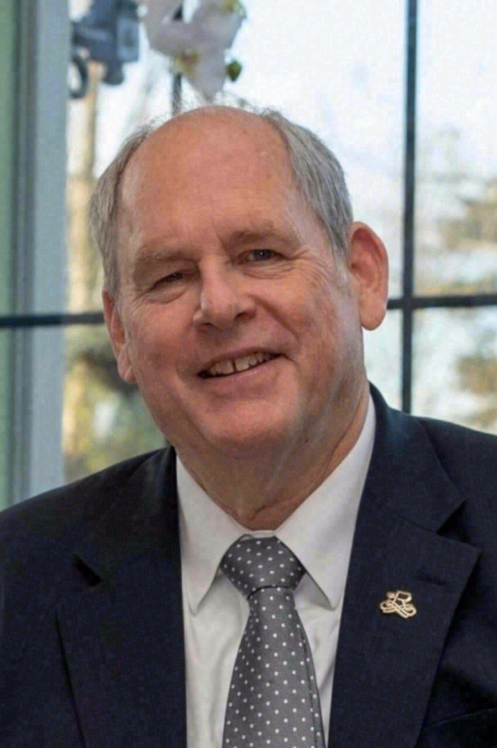 Richard (Dick) Henggeler