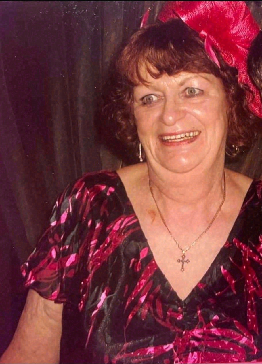 Genevieve (née McNicholas) Alford