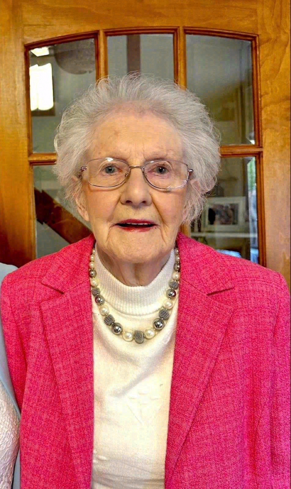Mary (Millie) (née O'Connor) Murphy