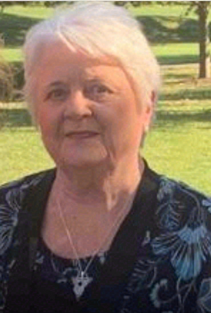 Caroline (née O'Dowd) Lee