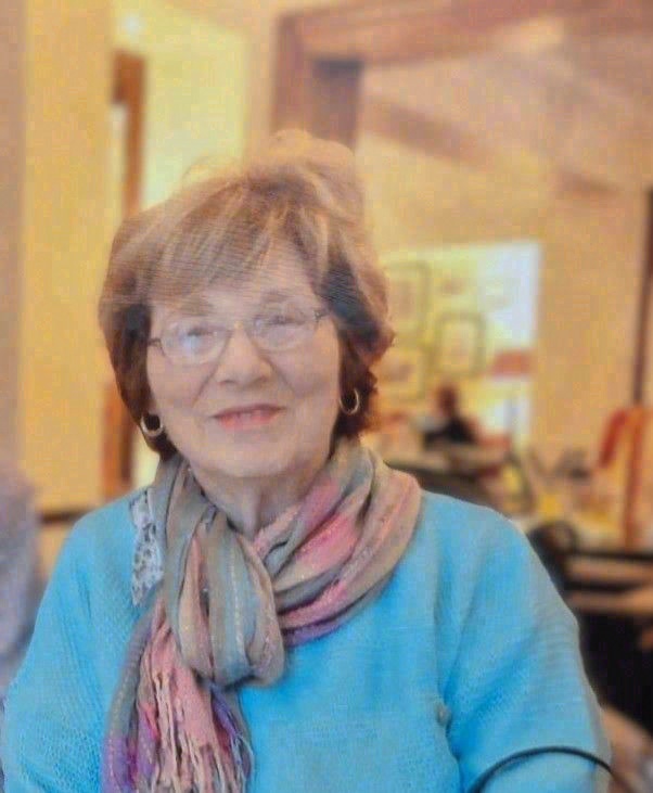 Margaret (Peggy) (née Maher) Holmes