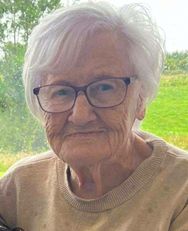 Elizabeth (Lil) McLoughlin