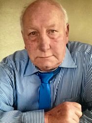 Denis ( Den Joe ) Russell