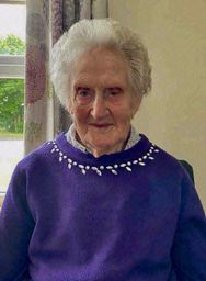 Annie Uí Dhomhnaill