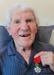 Bernard DUFFY, Chevalier de la Légion d'Honneur