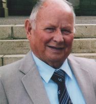 Denis (Dinnie) Bulman