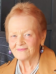 Caroline Holmes