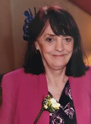 Christina (Chrissy) Holmes