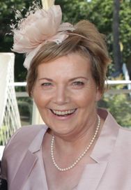 Elizabeth (Liz) COLLINS