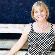 Daphne (Dee) Manning