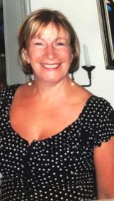 Liz (Elizabeth) Moore