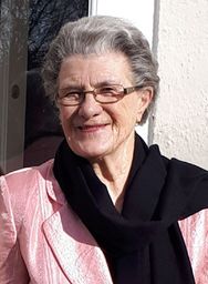 Esther (Essie, Noni) Murphy