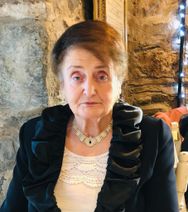 Mary McLaughlin (Paul)