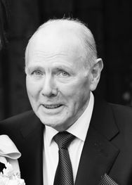 James (Jim) Saunders