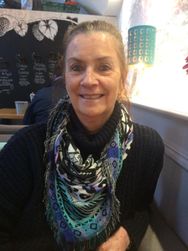 Liz (Elizabeth) KING