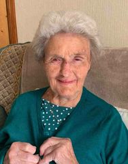 Maunie (Mary) O'Leary