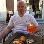 Michael (Mick) FARRELL