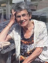 Elizabeth (Lily) Humphreys