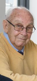 Kenneth Burgess HENDERSON