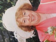 Joan (Julia) CUMMINS